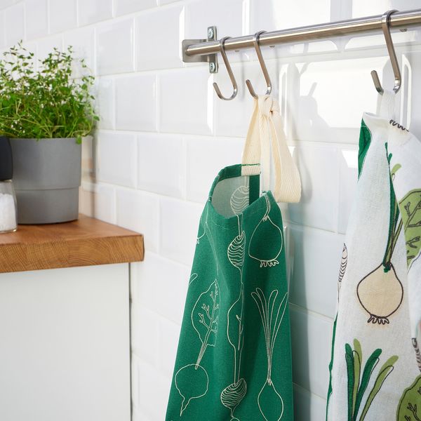 IKEA TORVFLY Фартух кухонний, зелений у візерунки, 68x90 см 90493069 фото