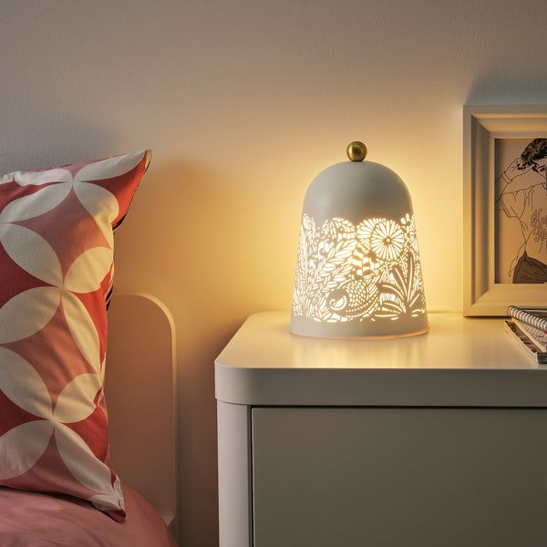IKEA SOLSKUR Настольная лампа LED, белый/латунный цвет 10424517 фото
